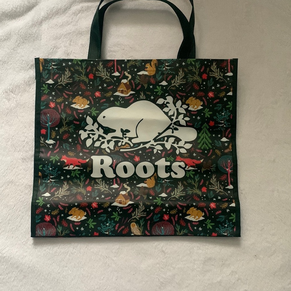 COPY - 6 unique Roots totes